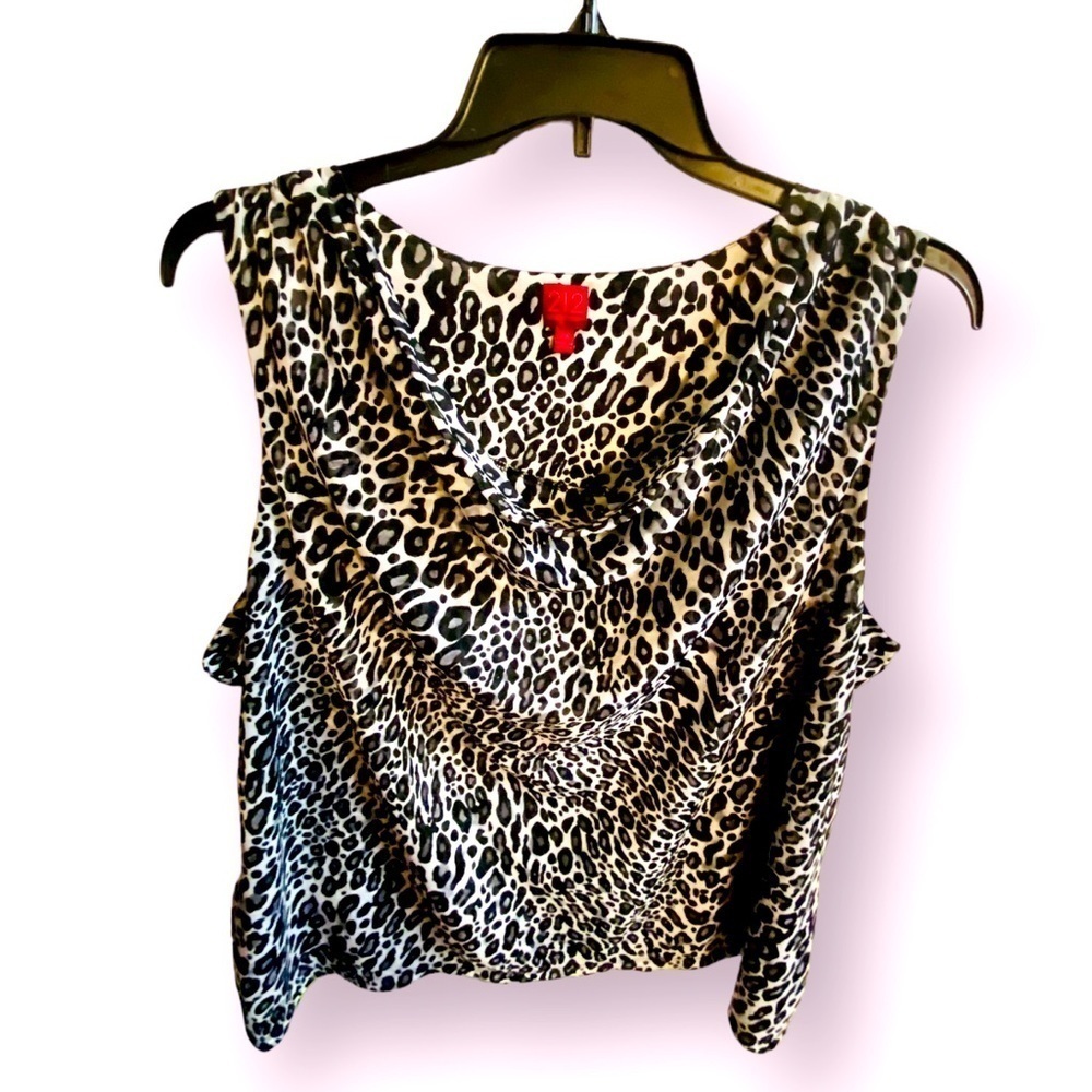 Women’s Animal Print Sleeveless Top - Picture 3 of 3
